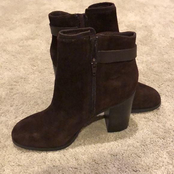 New lands ends boots size 9 - Picture 2 of 3